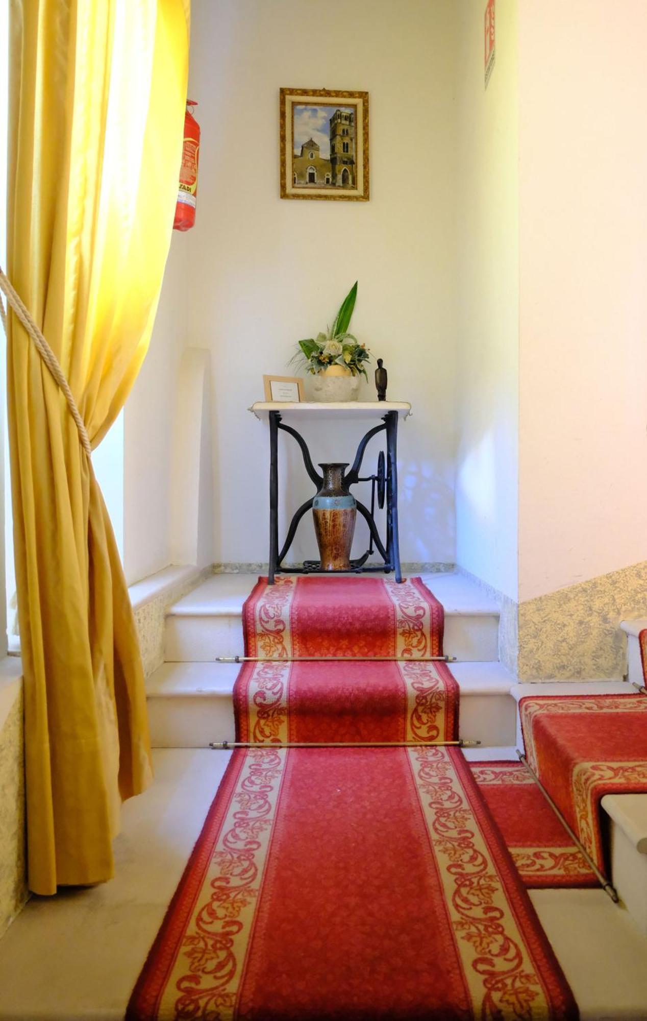 Conte Spencer Bed and Breakfast Caserta Vecchia Eksteriør billede