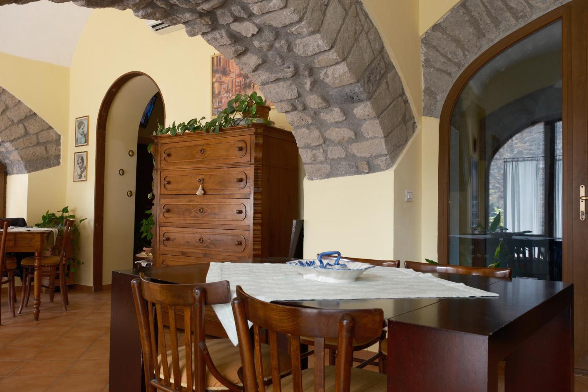 Conte Spencer Bed and Breakfast Caserta Vecchia Eksteriør billede